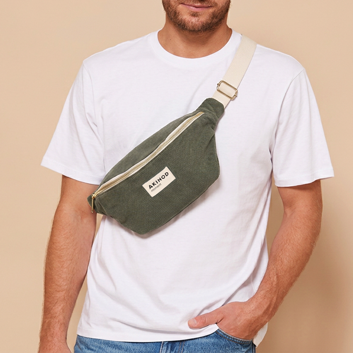 Bauchtasche aus grünem Cord
