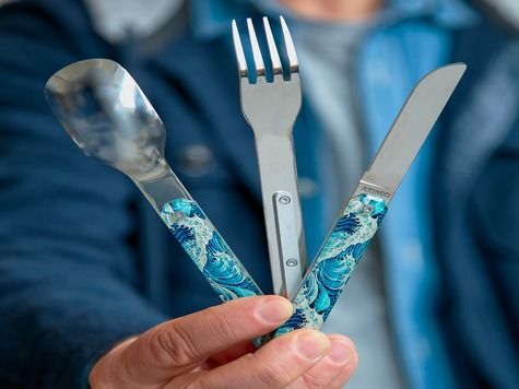 Straight Cutlery 12:34, Ukiyo-e