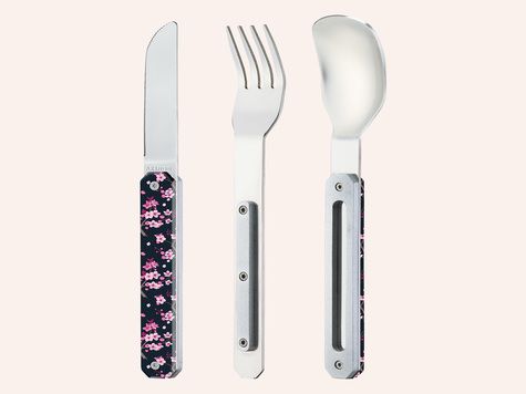 Utensils 12:34, Cherry blossom
