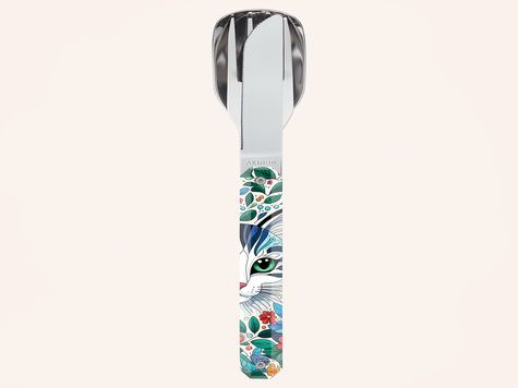 Besteck 12:34, Katze