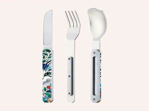 Utensils 12:34, Cat