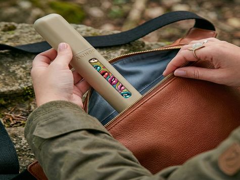 Besteck 12:34, Kuss