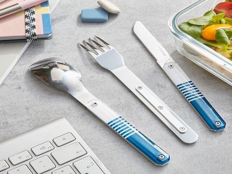 Utensils 12:34, Blue mariniere